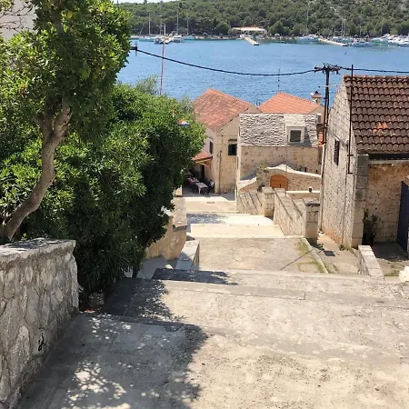 Bella, Rogoznica Center * Rogoznica (Sibenik-Knin)